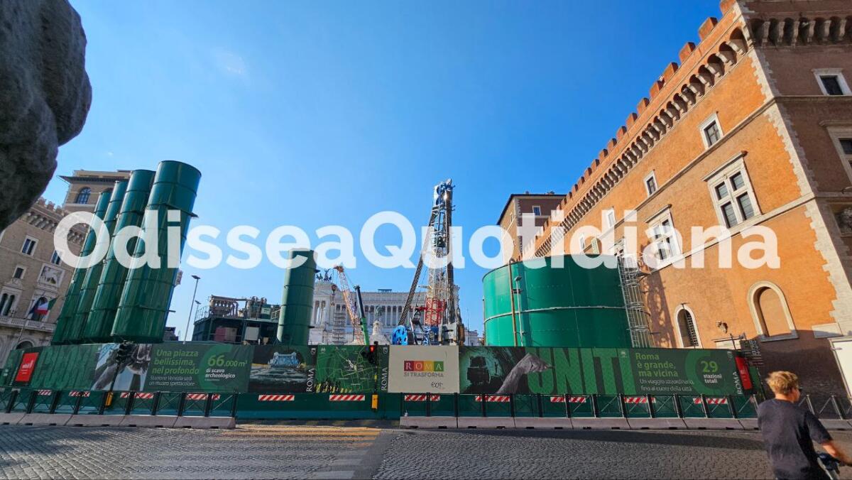 Metro C: approvata la mozione per trasformare piazza Venezia in un "cantiere d'arte" - 