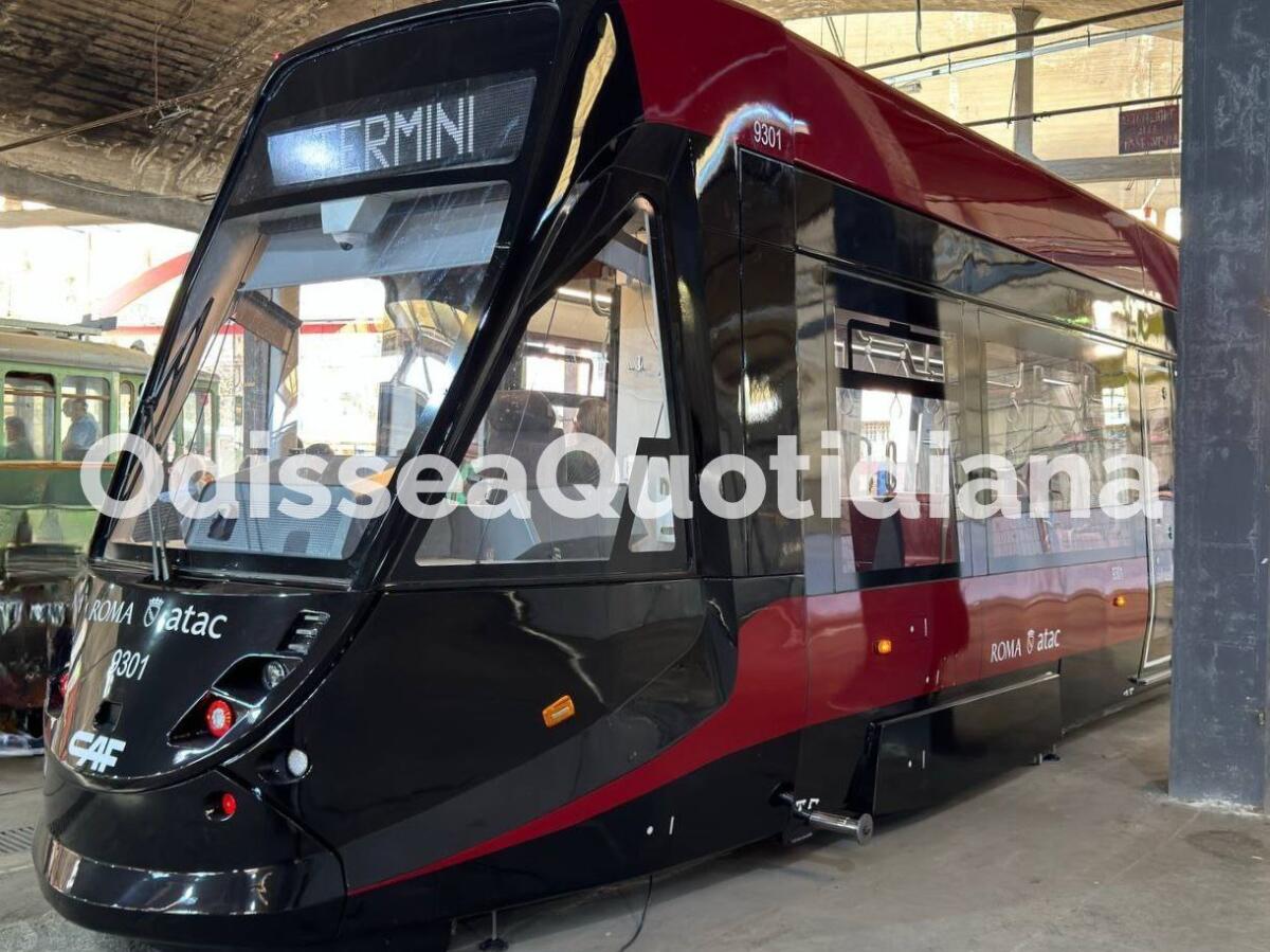 Atac: possibili ritardi per i nuovi tram Urbos - 