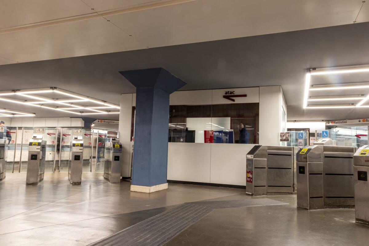 Metro A: concluso il restyling della stazione Ottaviano - 
