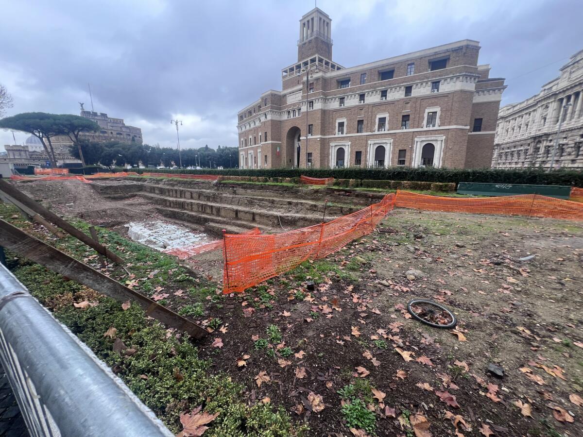 Parcheggio lungotevere Castello: l’opera salta il Giubileo - 