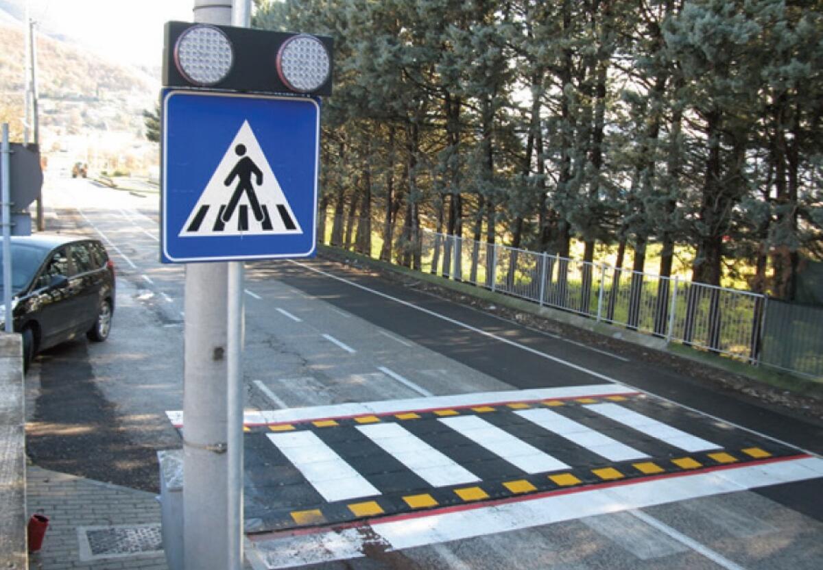 Sicurezza stradale: l’Assemblea Capitolina approva le linee guida per gli attraversamenti pedonali rialzati - 