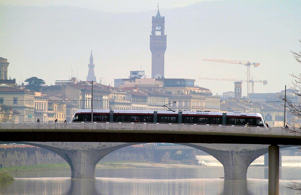 Termini-Tor Vergata: ecco perché il ponte su viale della Sorbona non si può fare - 