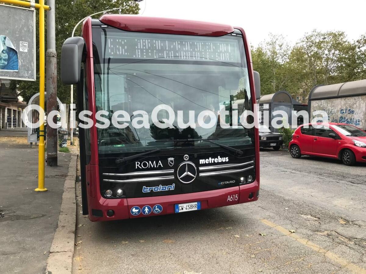 Rete bus periferica: Troiani completa la prima tranche di bus elettrici - 