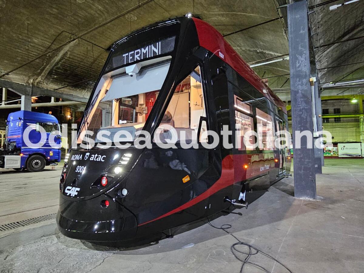 Roma: la consegna dei nuovi tram CAF Urbos slitta di 6 mesi - 