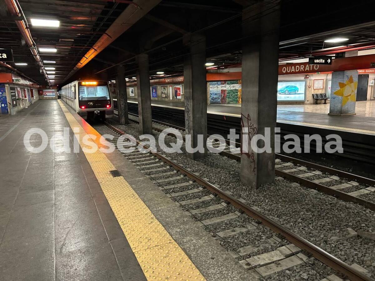 Morte papa Francesco: Atac prolunga l’orario della metro A - 