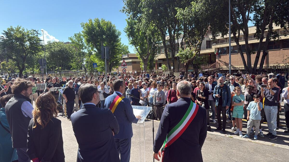 Strade scolastiche: via Rugantino diventa pedonale - 