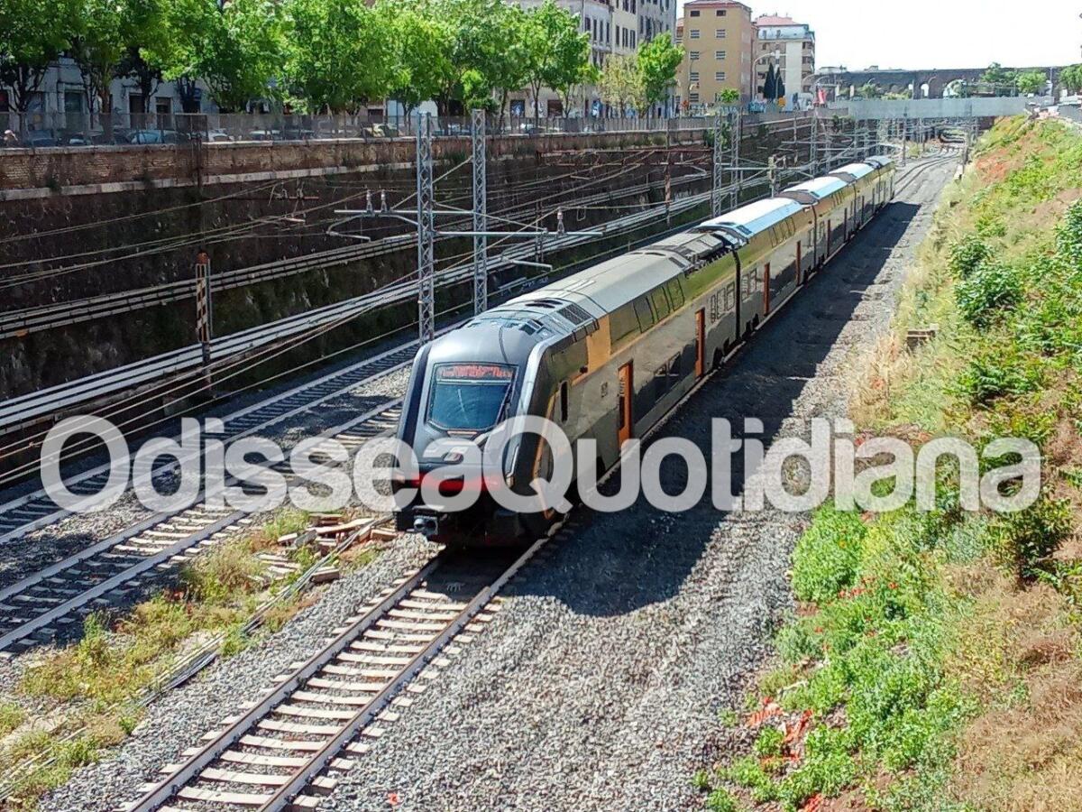 Ferrovie: un guasto elettrico manda in tilt il nodo di Roma - 