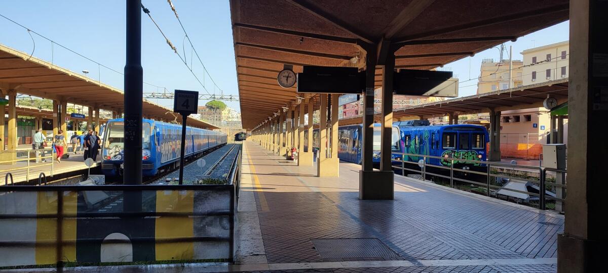 Roma-Lido: disagi, caldo e ritardi - 