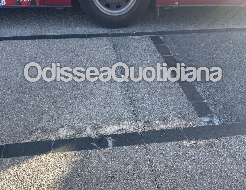 Termini: il nuovo capolinea di piazza dei Cinquecento si sta sgretolando