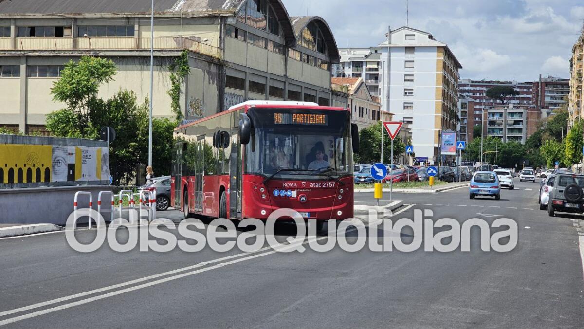 Autobus: da settembre attiva la 96 deviata scolastica - 