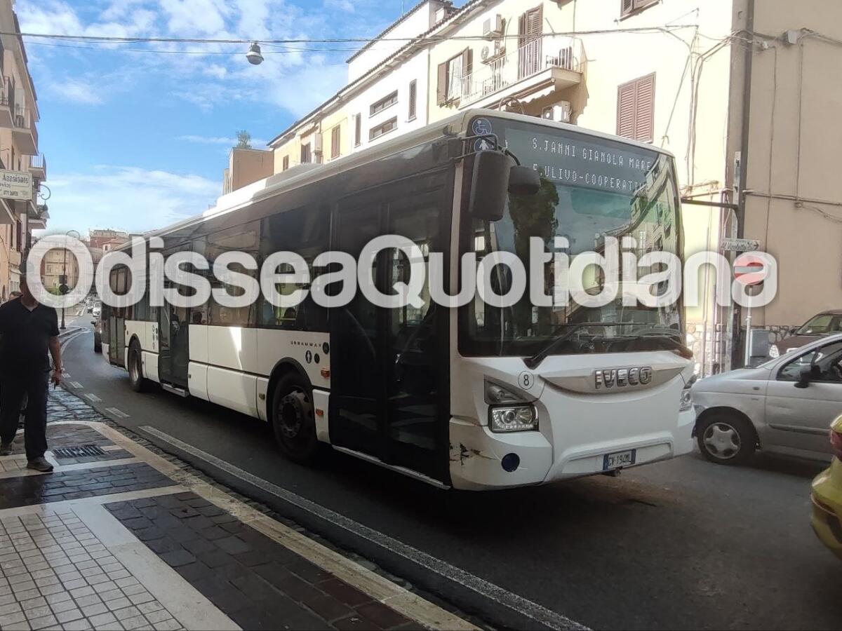 Astral: la Regione indaga sulla gara dei 115 autobus per le UdR - 