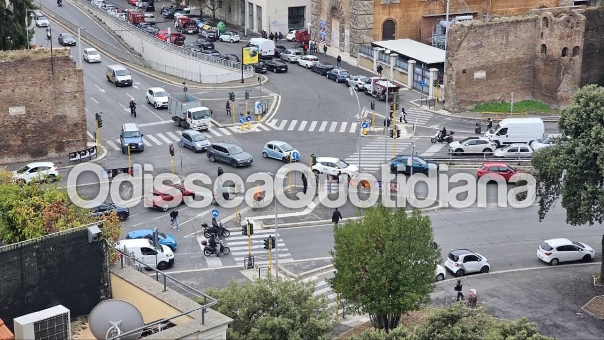 Inrix 2025: aumentano le ore perse nel traffico di Roma - 