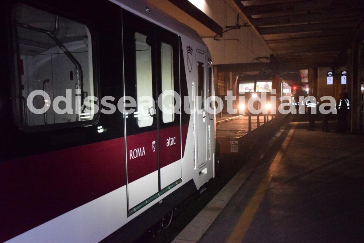 Metro B: rilasciato il nuovo cronoprogramma della consegna dei nuovi treni Hitachi - 