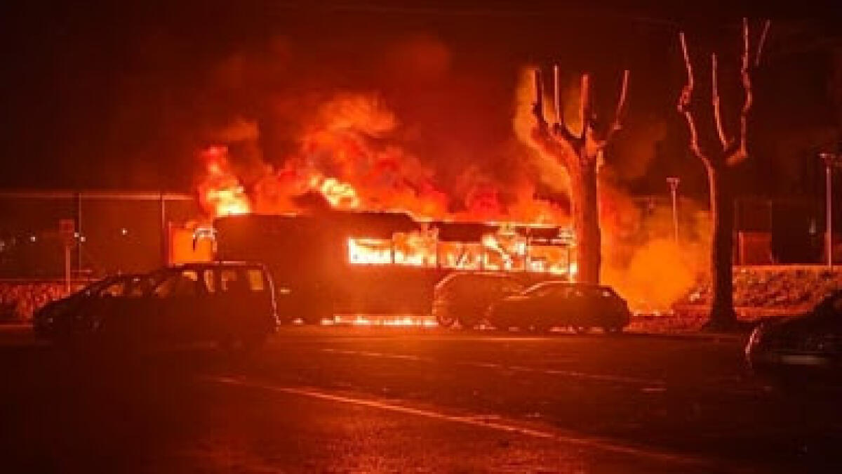 Cotral: brucia un autobus presso la stazione di Orte - 
