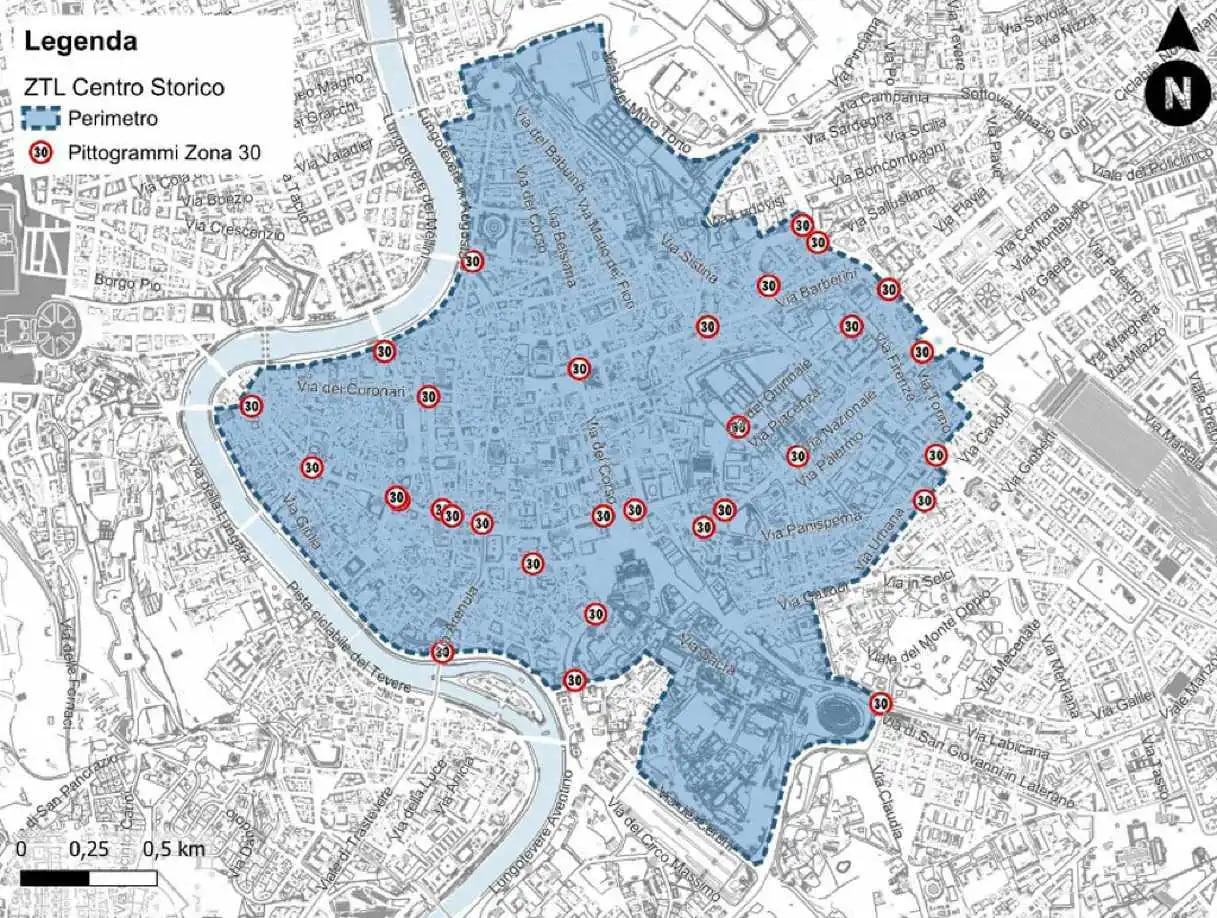 Segnaletica Zona 30 nel Centro Storico di Roma con limite di velocità a 30 km orari