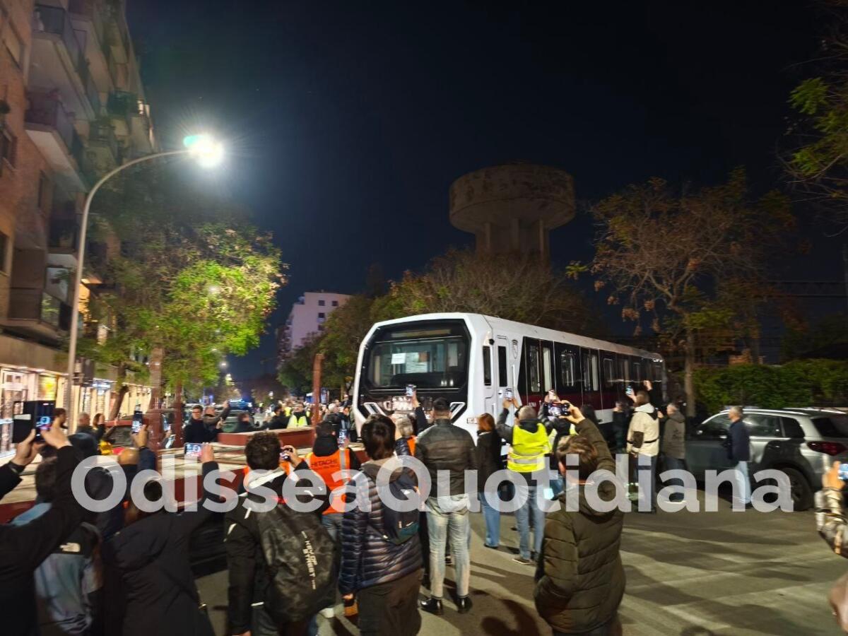 Metro B: da aprile entra in servizio il primo treno Hitachi - 