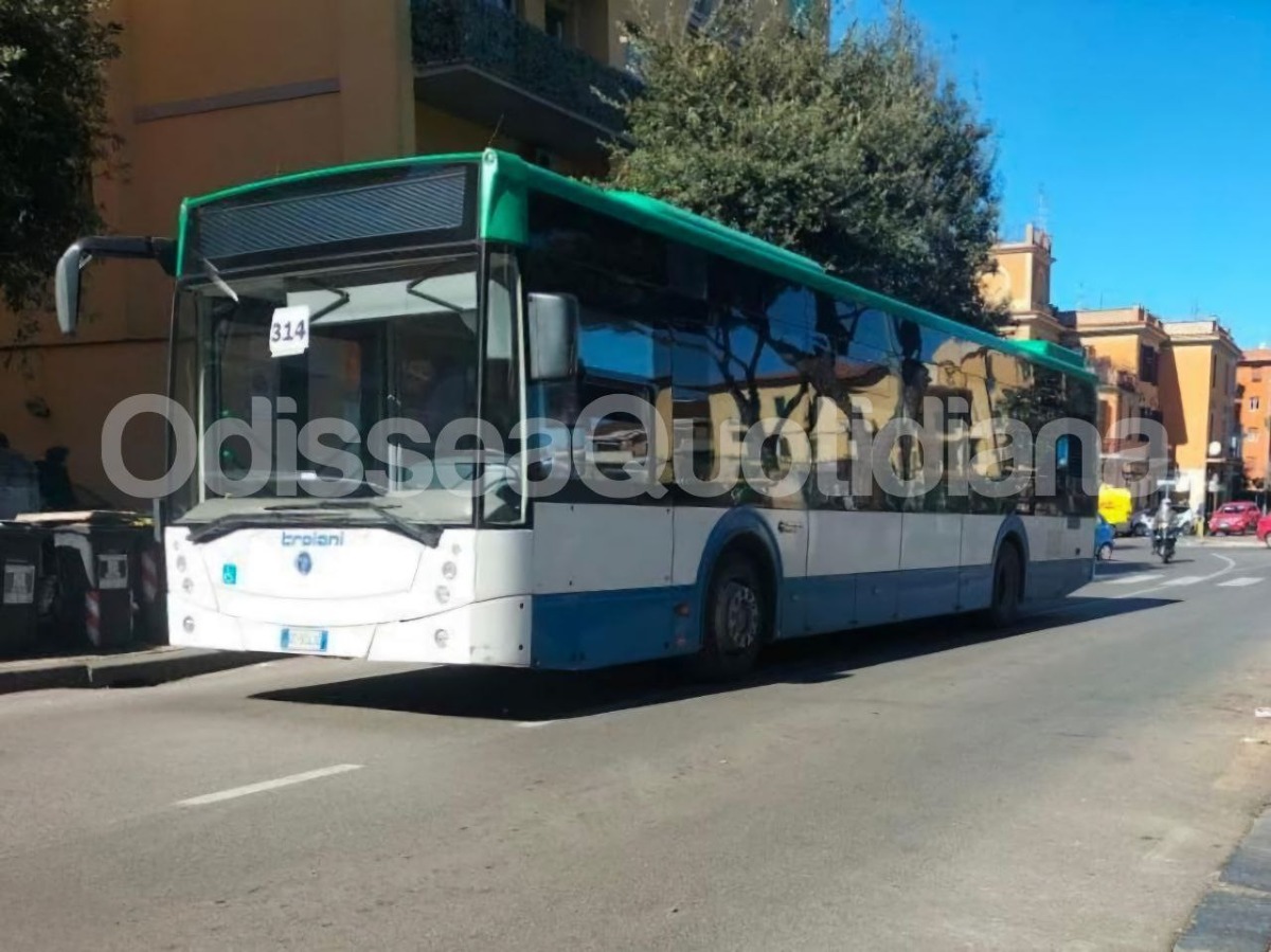 Rete bus periferica: Castelverde tra lavori senza fine e corse sempre più lente - 