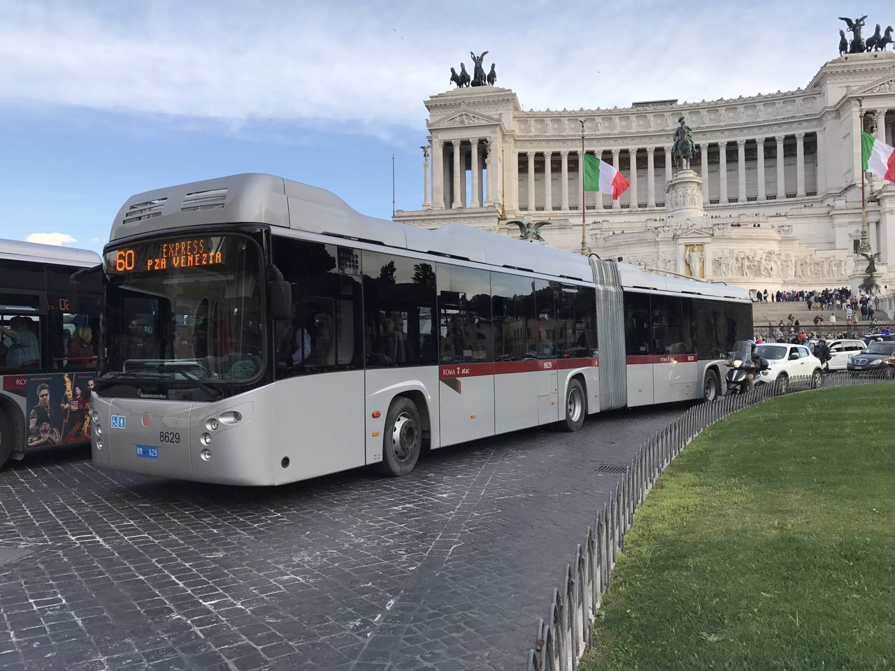 Filobus Laurentina: Atac studia l’inserimento di nuove linee sul corridoio della mobilità - 