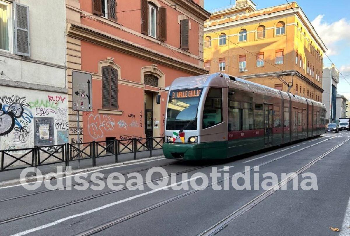 Lavori al Celio, cambiano i tram 3 e 8: bus sostitutivi dal 9 al 15 marzo - 