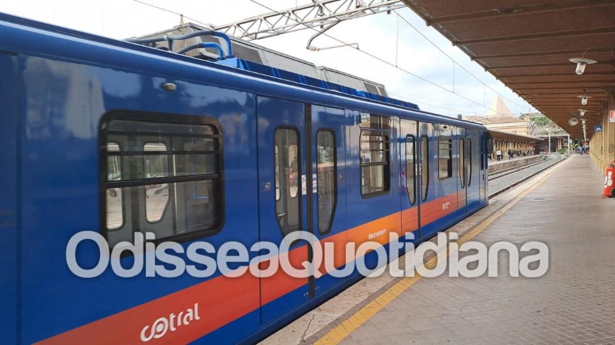 Roma-Lido: torna in servizio il terzo MA200 - 