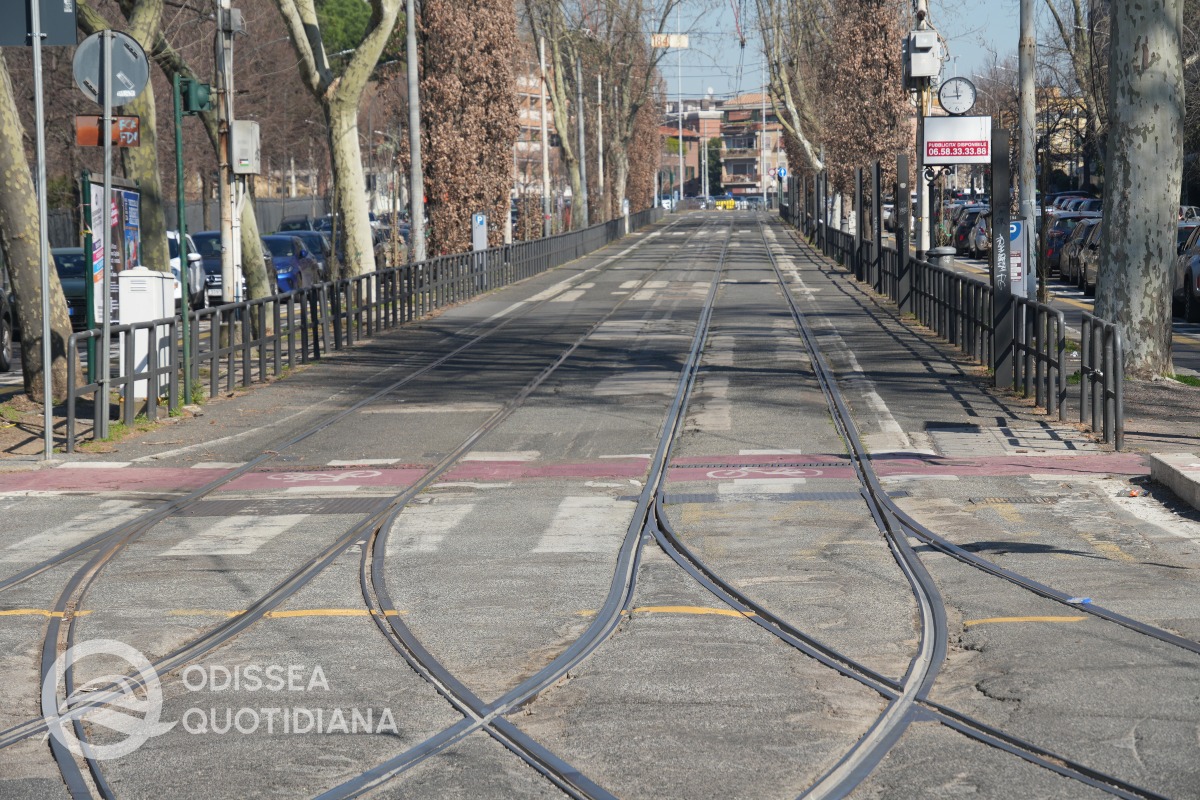 Tram: Atac attiva la riparazione dello scambio di Termini