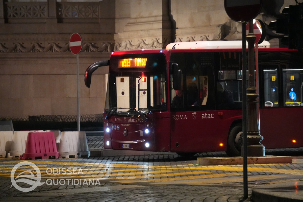 Ostia: approvata una mozione per un bus notturno tra il Litorale e Roma - 