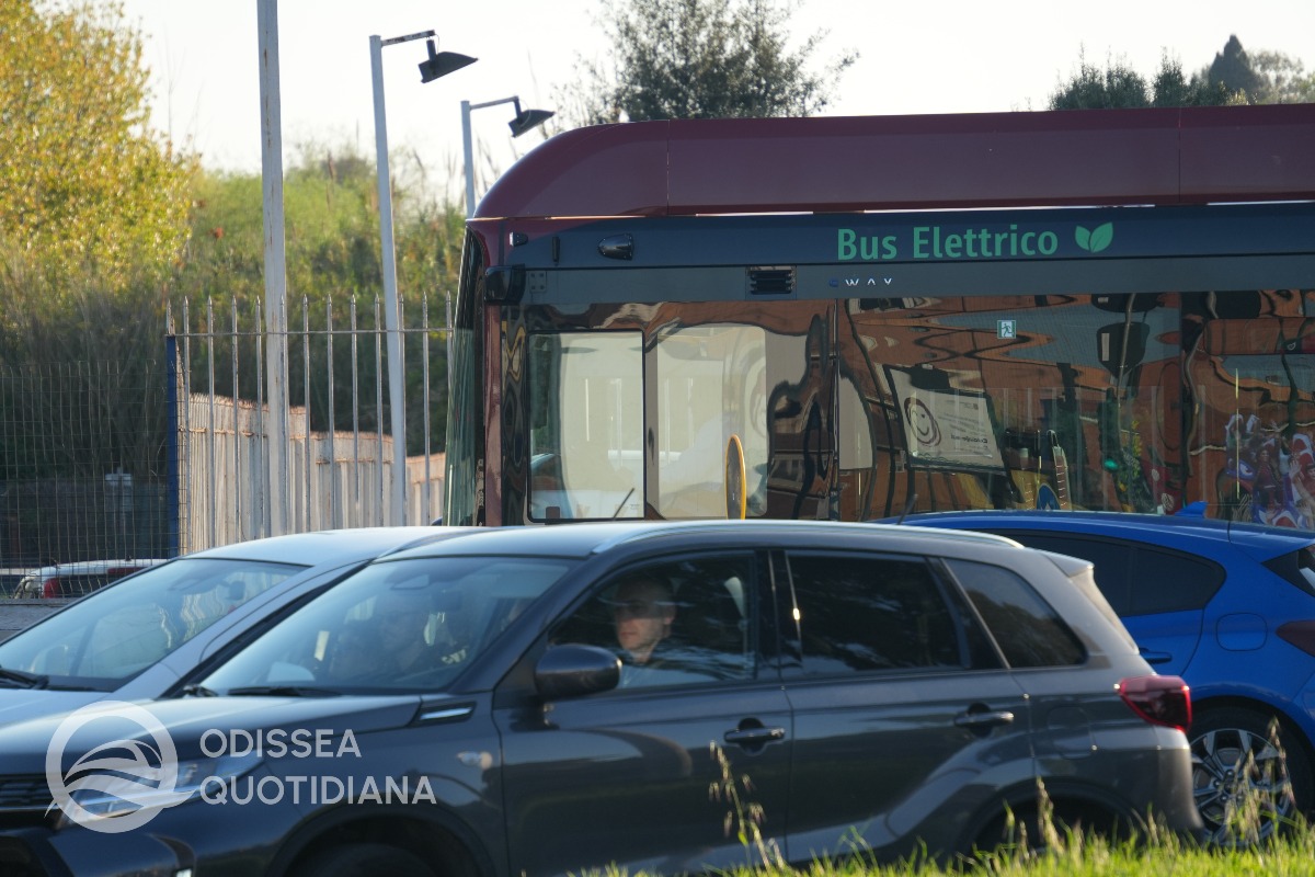 Mobilità Casilina: una preferenziale per risolvere (in parte) il 105 - 