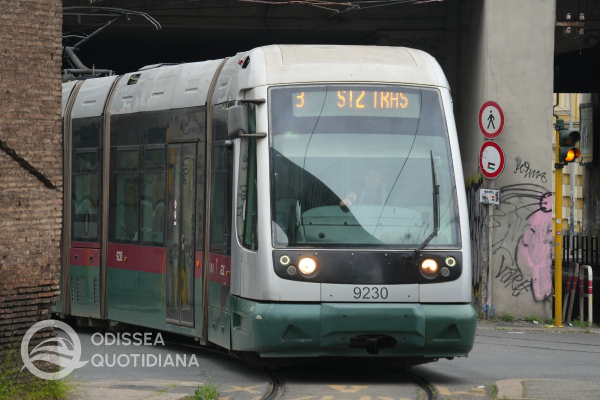 Tram: riattivato l'anello di piazzale Ostiense - 
