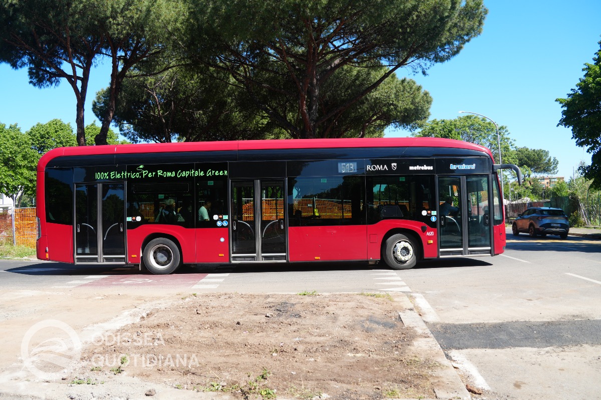 Autobus: il caro carburanti mette in crisi il settore Gran Turismo, ma il problema riguarda anche il Trasporto Pubblico Locale - 