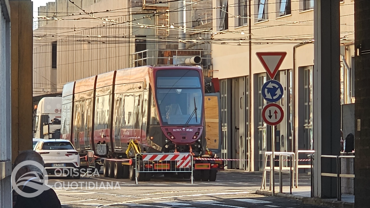 Tram: arriva il quinto CAF Urbos - 