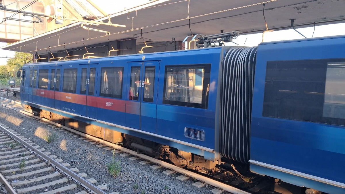 Roma-Lido: servizio in tilt per problemi all'alimentazione dei treni  - 