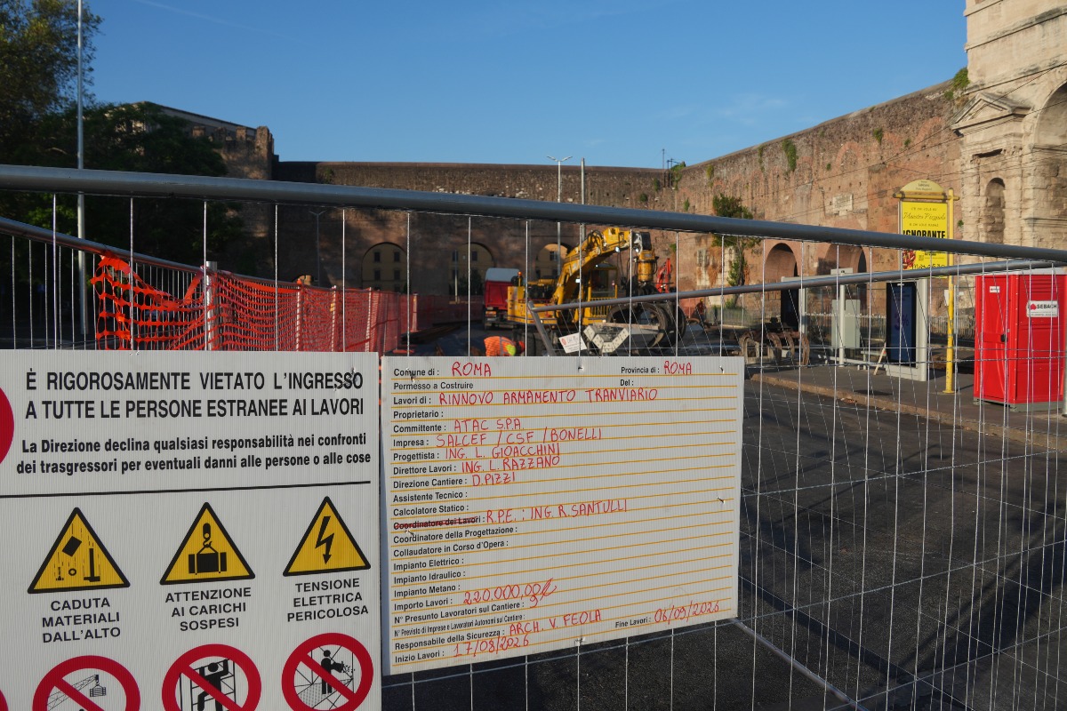 Tram: via ai lavori di sostituzione dei binari a Porta Maggiore - 