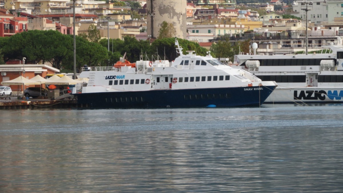 Trasporto marittimo: verso la conclusione l’iter di acquisto di nuovi aliscafi - 