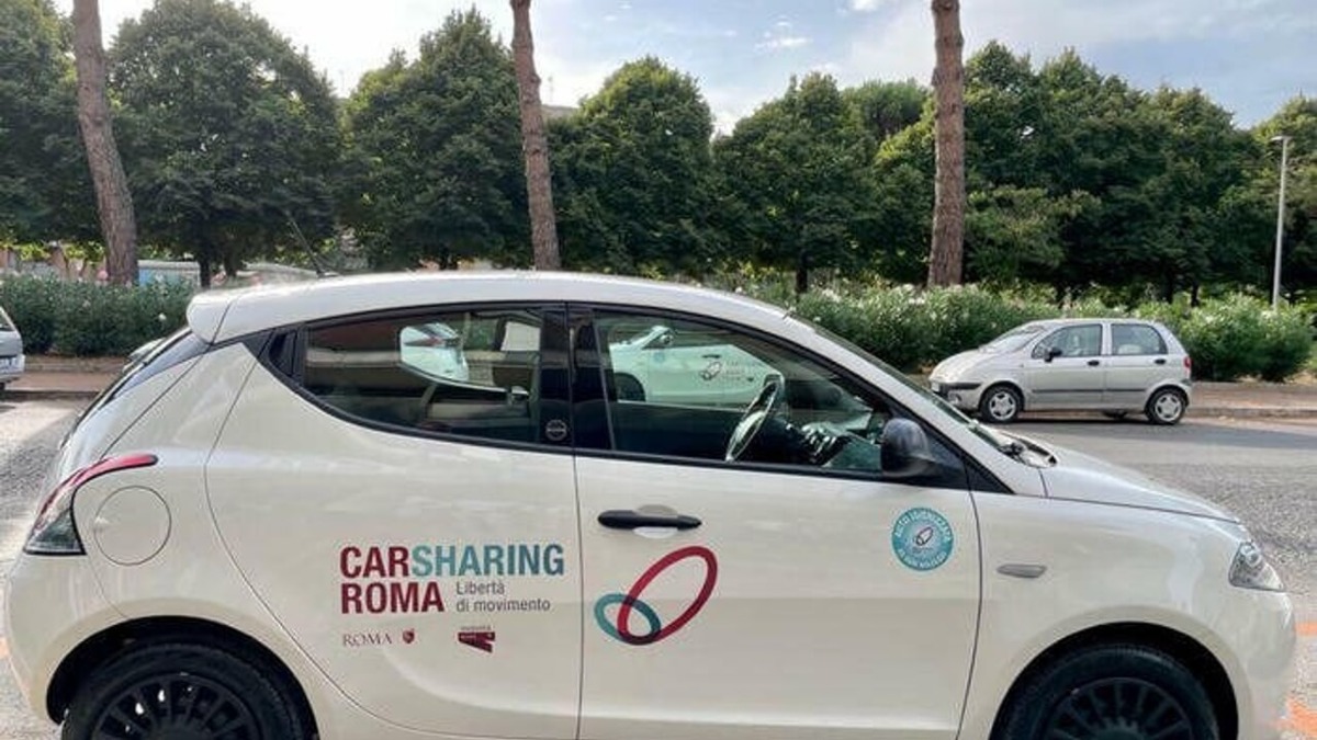 Car Sharing Roma: una gara per migliorare il software del servizio - 