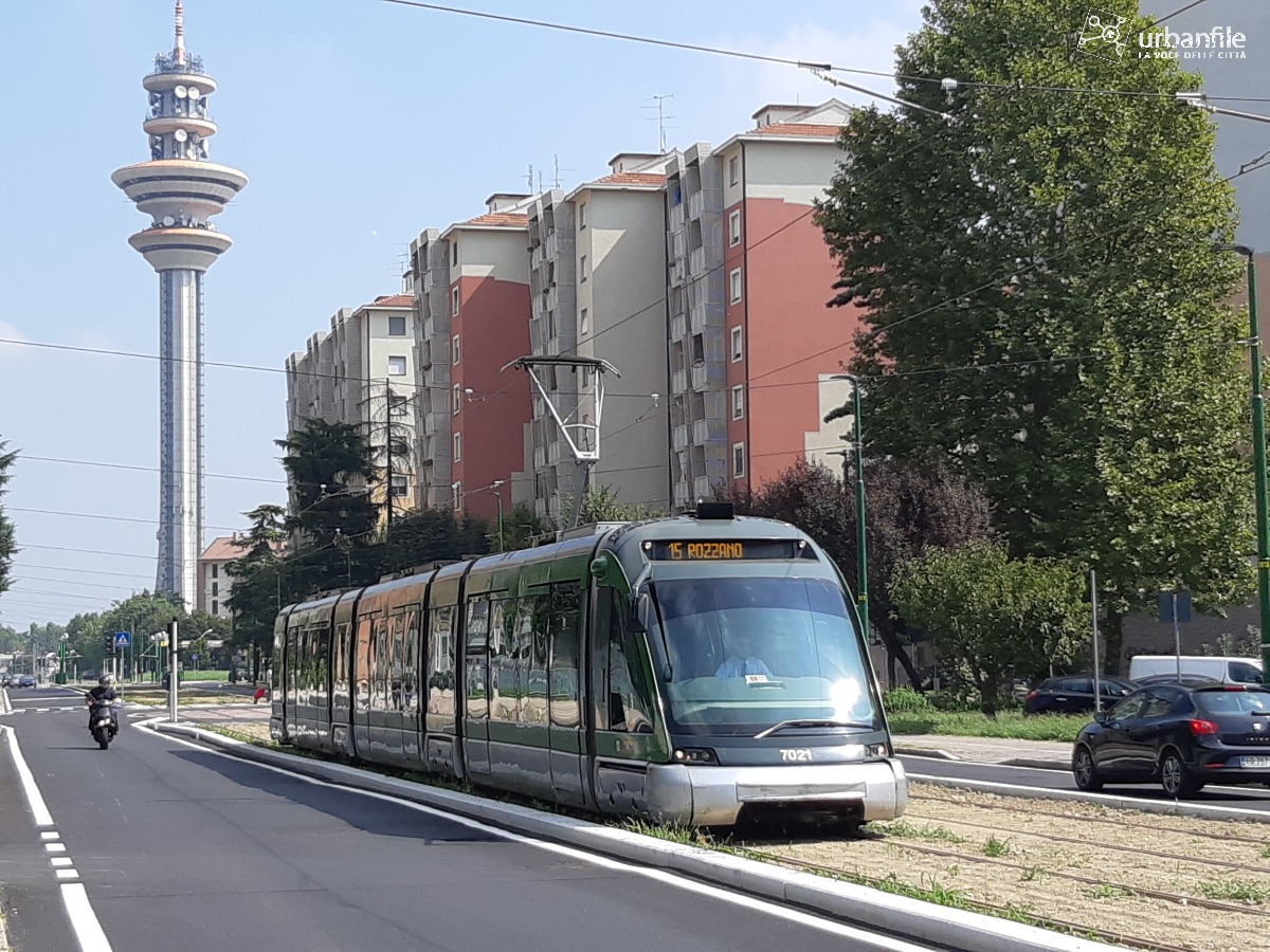 Milano, il tram 15 conquista il verde: al via l'asservimento semaforico - 